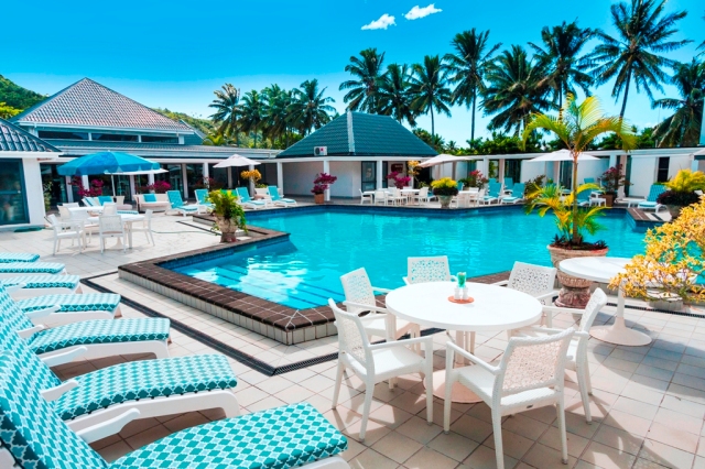 MURI BEACH CLUB HOTEL - poolside